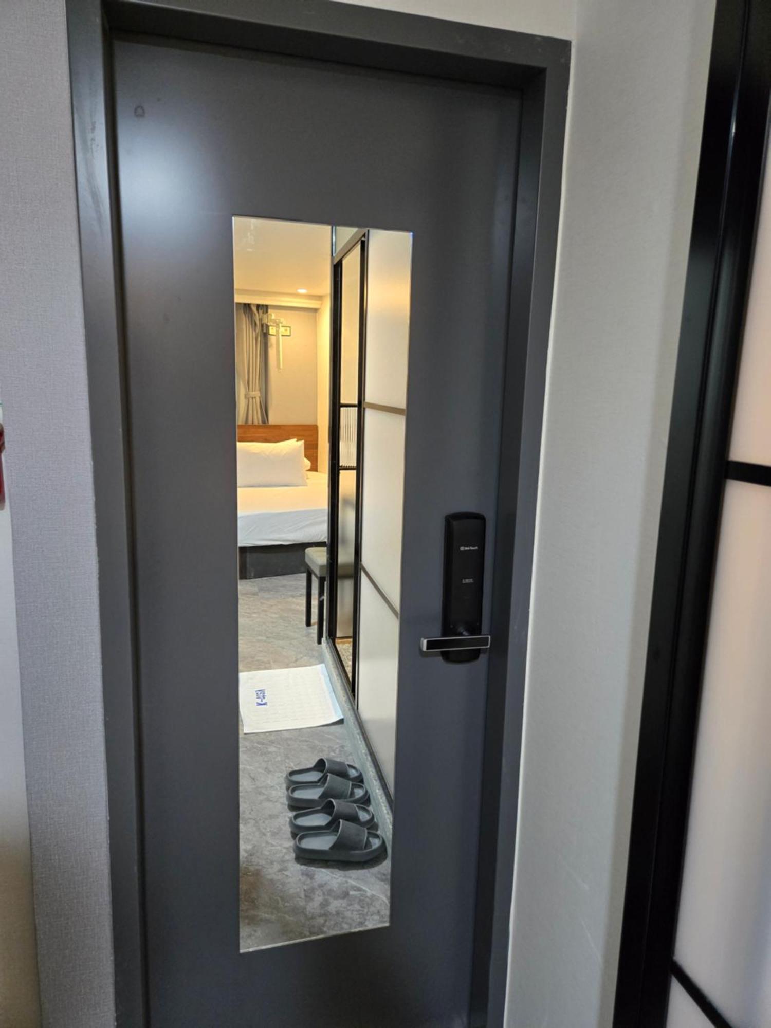 K-Stay Guesthouse Dongdaemun Seúl Exterior foto